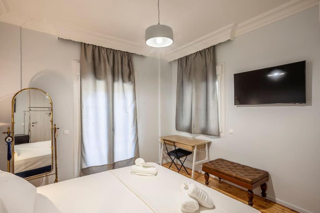 Karolou Ntil- Ground Floor Suite Salonic Exterior foto